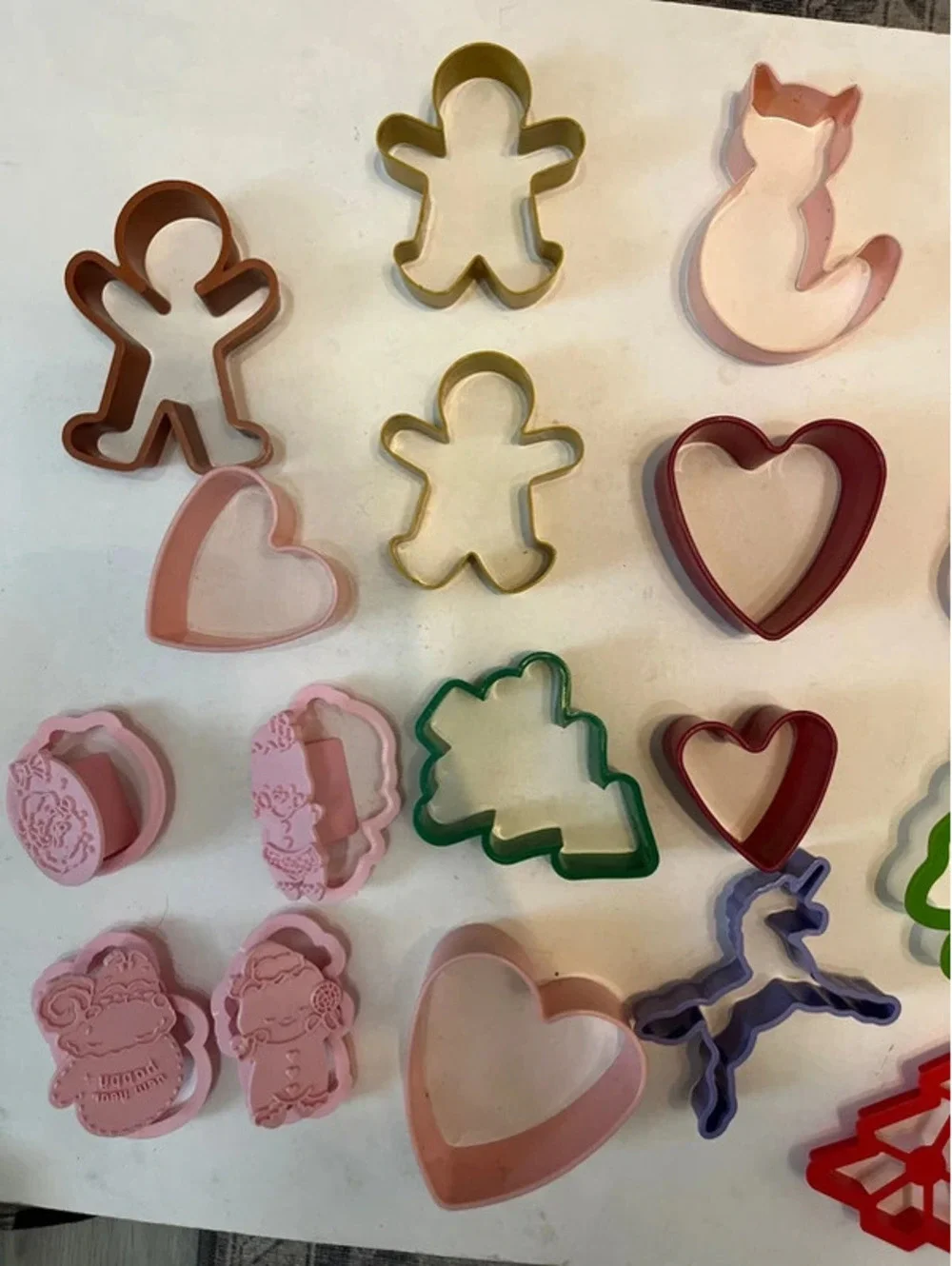 Lots of cookie cutters easter Christmas animals